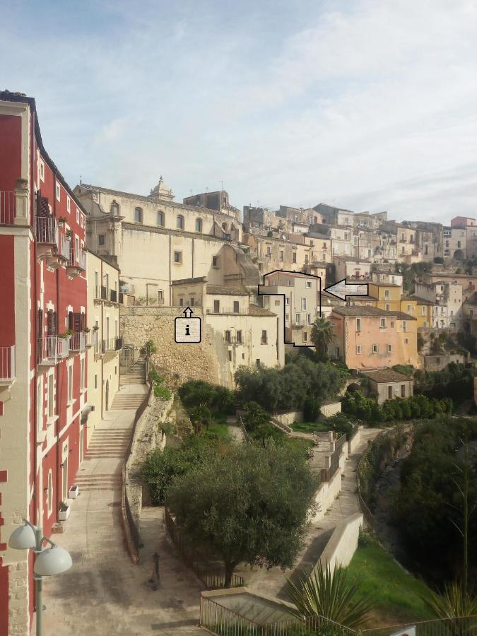 Aquila Sveva Domus Villa Ragusa Exterior photo